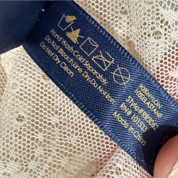 NEW Rachel Rachel Roy Lace Chemise/Thong Set Women’s XL - Picture 4 of 4